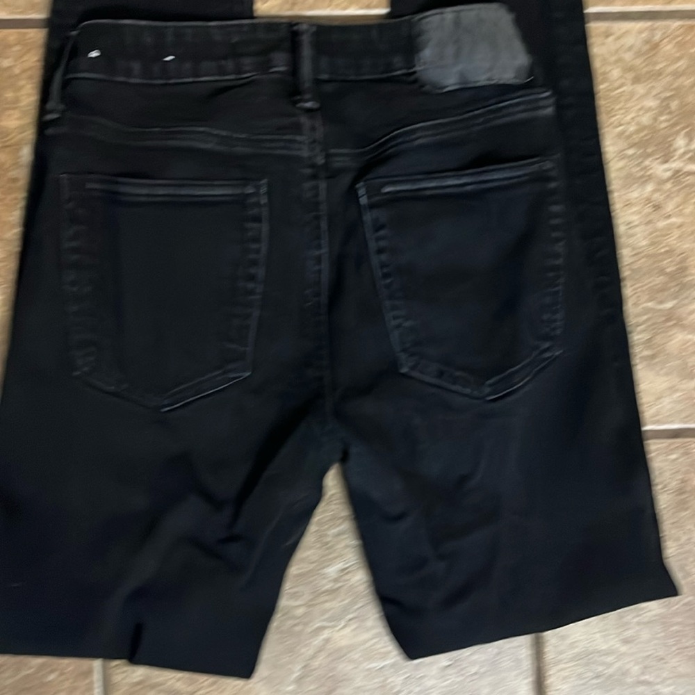 28x30 AE men’s jeans - athletic fit